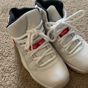 platinum jordan 11’s